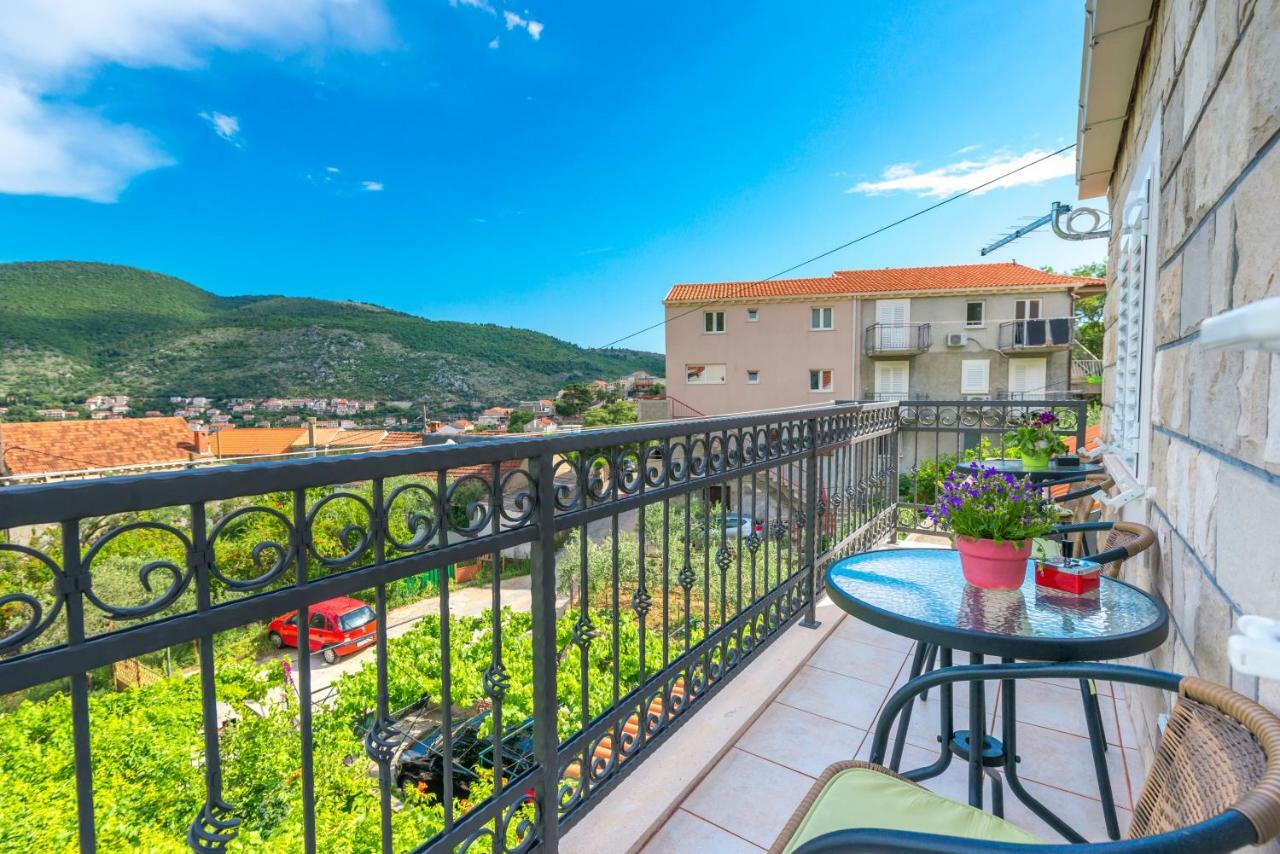 Tranquility And Nature In 4 Bedroom With Sea View Mokošica Dış mekan fotoğraf