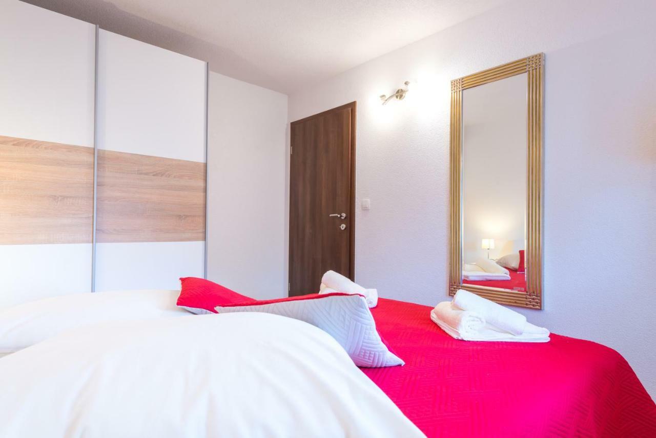 Tranquility And Nature In 4 Bedroom With Sea View Mokošica Dış mekan fotoğraf